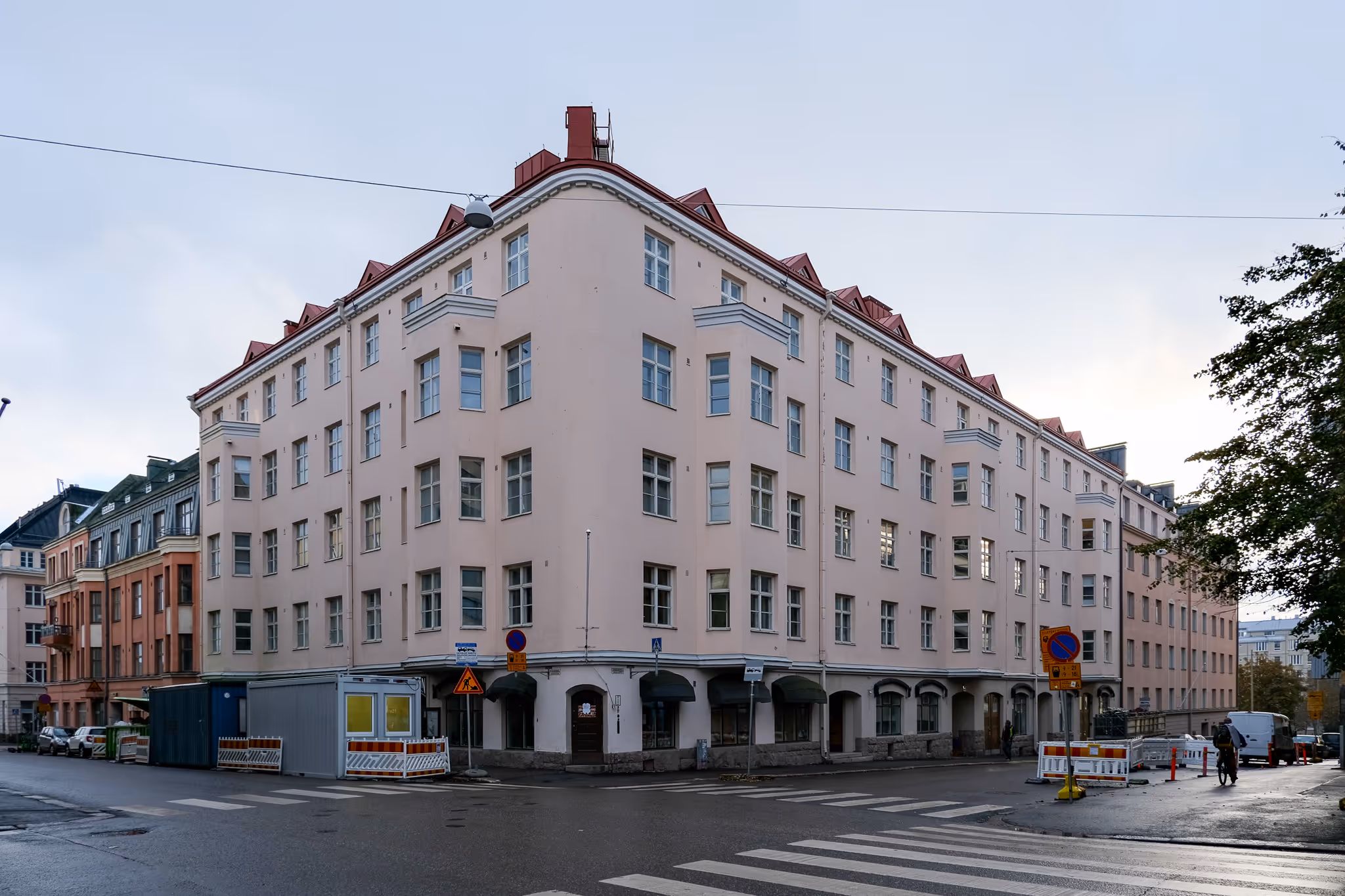 Eerikinkatu 48